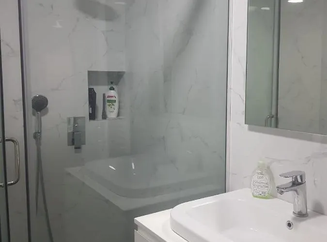 Chic Escape Near Blloku Apartment Tirana